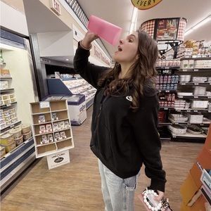 Meet your Posher, Kayla